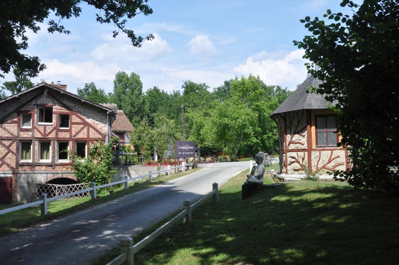 Hotel - Restaurant Le Moulin De Villiers Nouan-le-Fuzelier Buitenkant foto